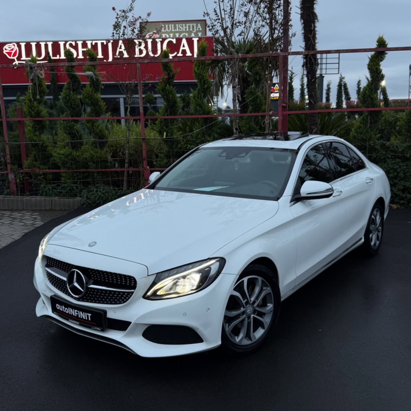 Mercedes Benz C220